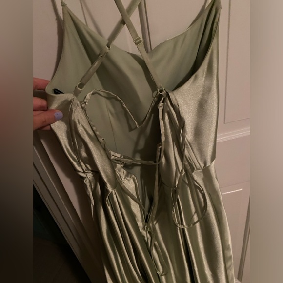 elegant green prom dress - Picture 3 of 7